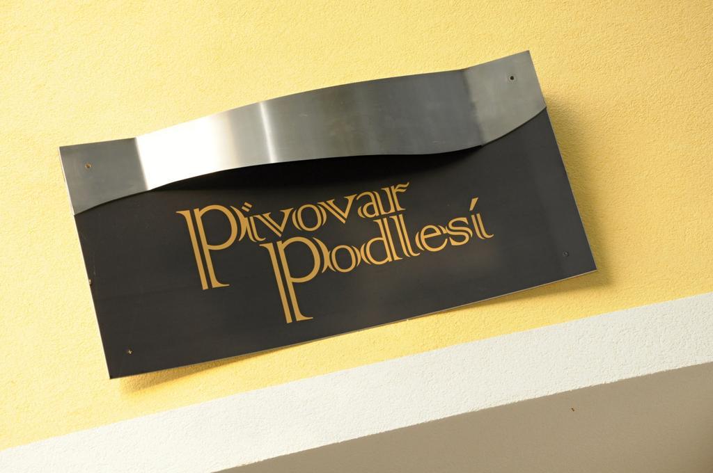 Penzion Pivovar Podlesi Příbram Exteriör bild