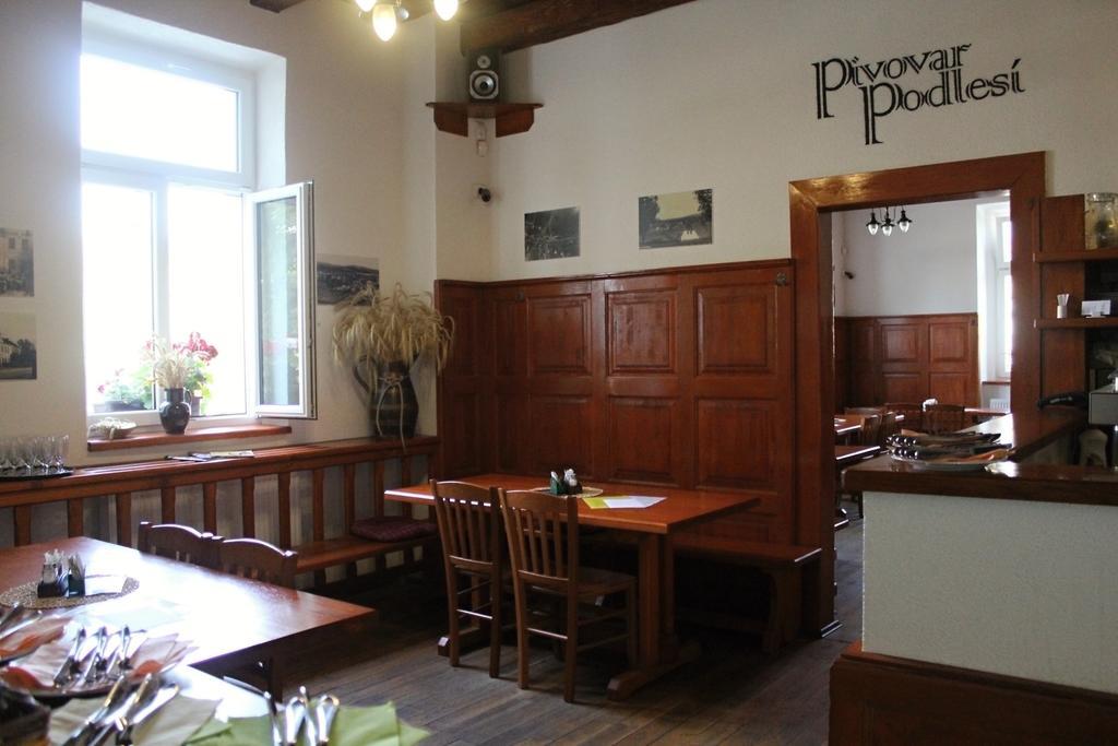 Penzion Pivovar Podlesi Příbram Exteriör bild