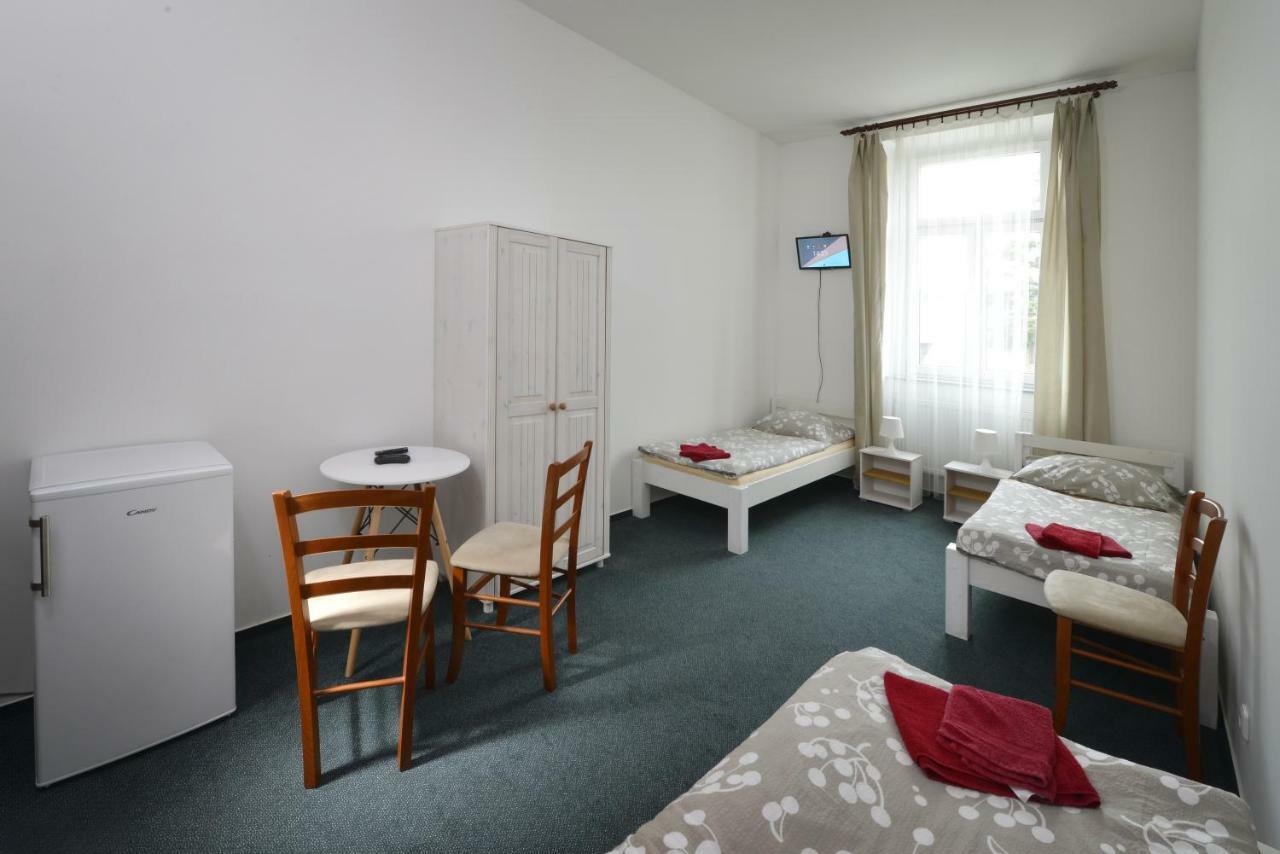 Penzion Pivovar Podlesi Příbram Exteriör bild
